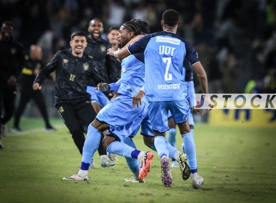 FBL-ISR Premier League Matchday 8 – Beitar Jerusalem vs Maccabi Tel Aviv 