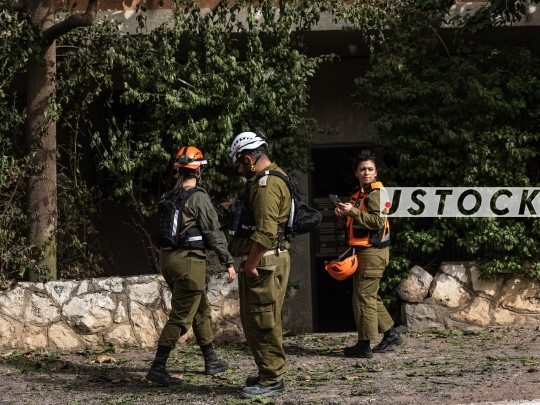 Ramat Gan, Israel, April 04, 2026 – Iranian Cluster Munition Strike Across Central Israel