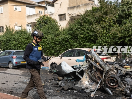 Ramat Gan, Israel, April 04, 2026 – Iranian Cluster Munition Strike Across Central Israel