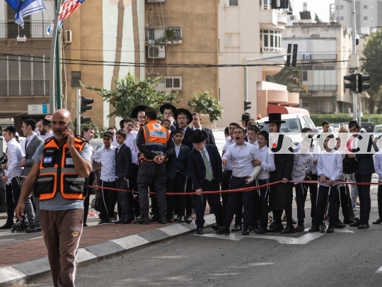 Ramat Gan, Israel, April 04, 2026 – Iranian Cluster Munition Strike Across Central Israel